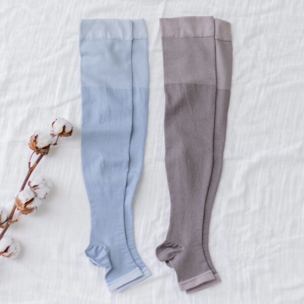 足の浮腫みに、着圧ソックスはあり！？